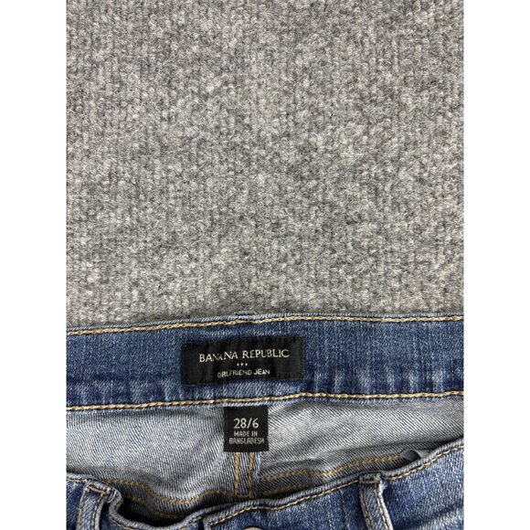 Banana Republic Jeans Womens 6 28 Blue Girlfriend Jean Light Wash Ankle Zip Fly - Picture 2 of 8